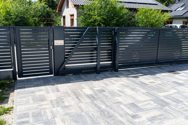Best Driveway Pavers Contractor  in Mattawan, MI